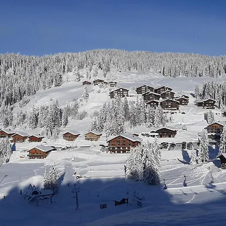 La Belle Etoile Manigod